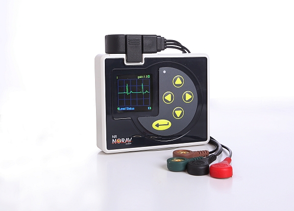 Digitaler 3-Kanal, 14-Tage Langzeit-EKG Recorder mit 5 poligem Patientenkabel